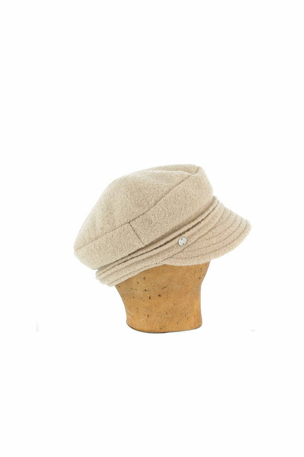 Holly Wool